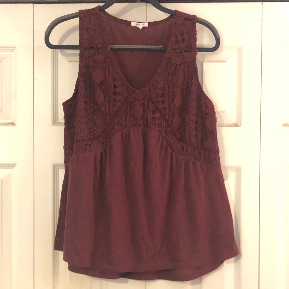 Maurice’s Casual V-neck sleeveless Top